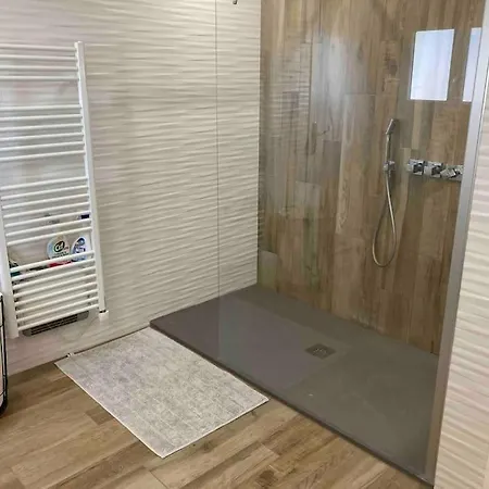 Maison Familiale Chaleureuse Villa